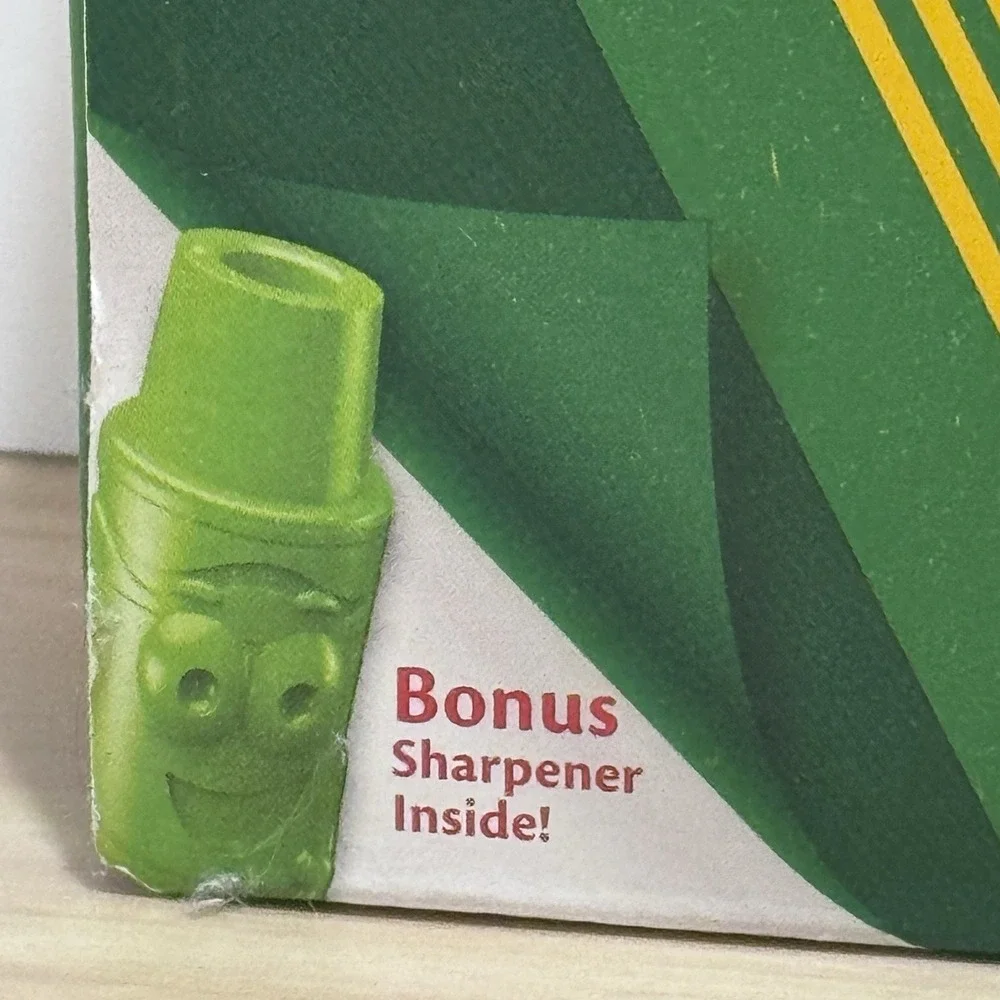 Crayola 120 Box Of Crayons 120 Colors Bonus Character Tip Sharpener Inc 1 Used